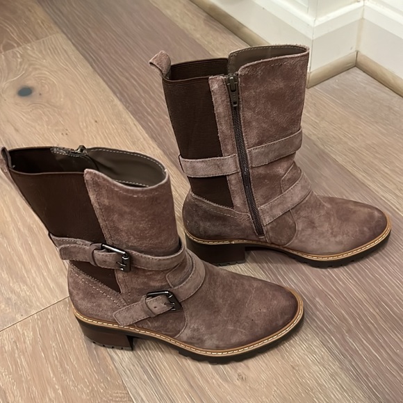 Shoes!!! - Picture 7 of 10